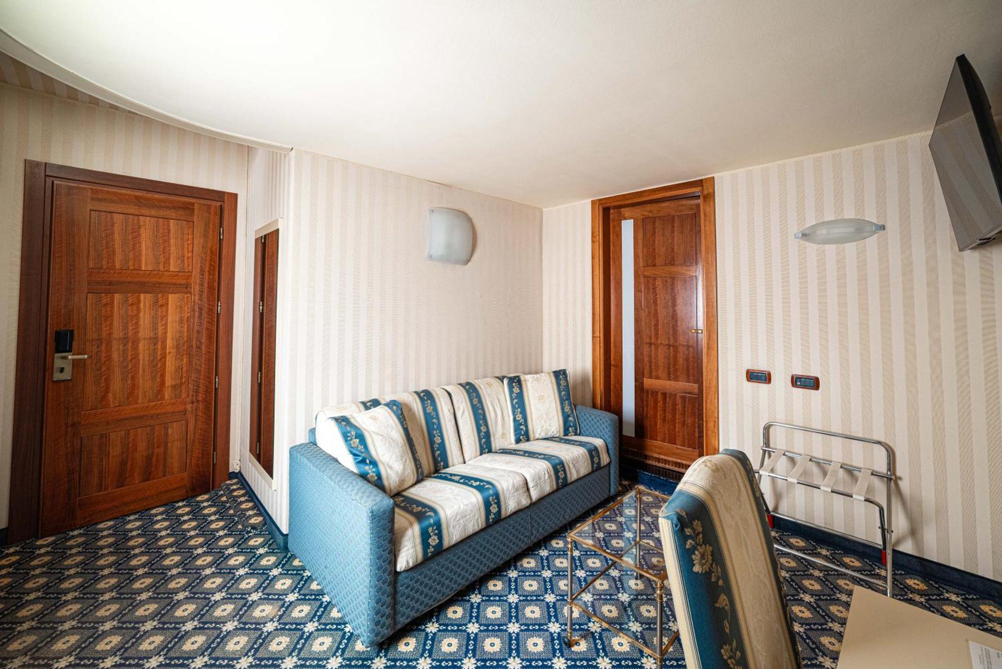 Phi Hotel Principe Cuneo Ngoại thất bức ảnh