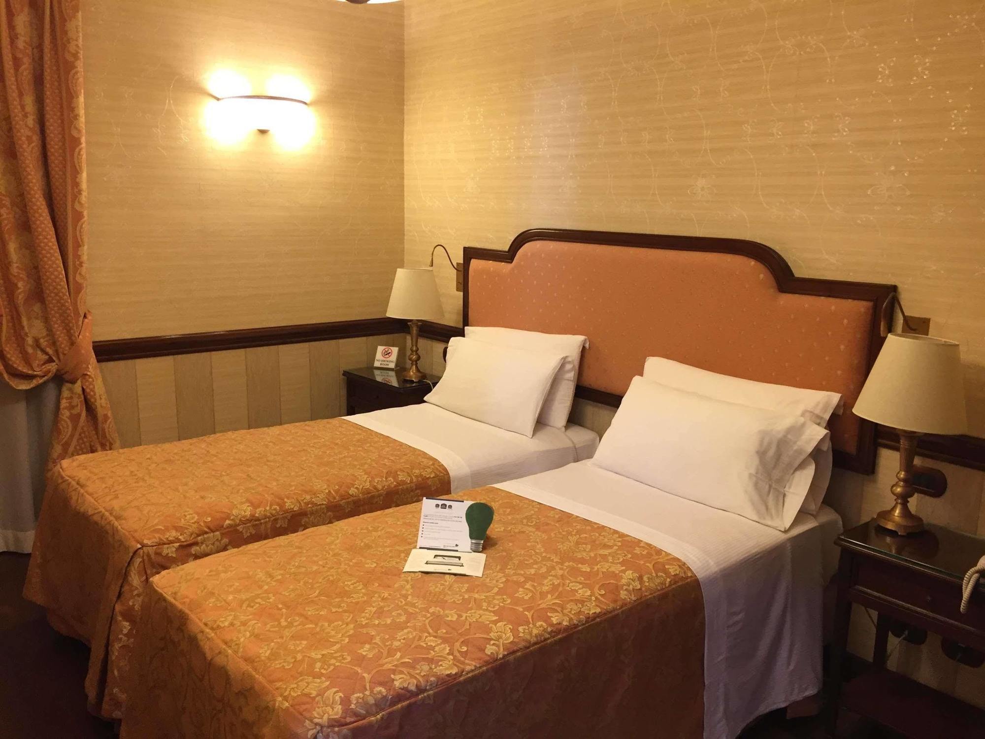 Phi Hotel Principe Cuneo Ngoại thất bức ảnh