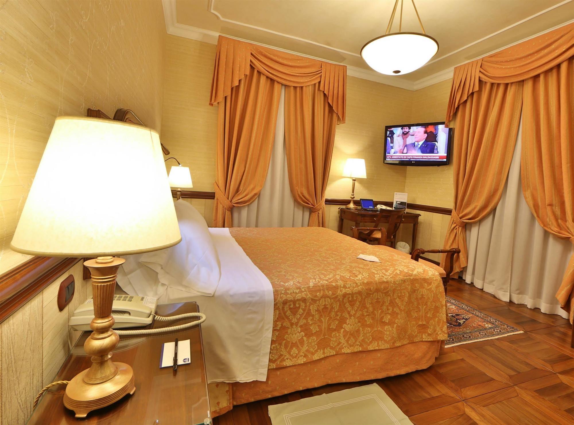 Phi Hotel Principe Cuneo Ngoại thất bức ảnh