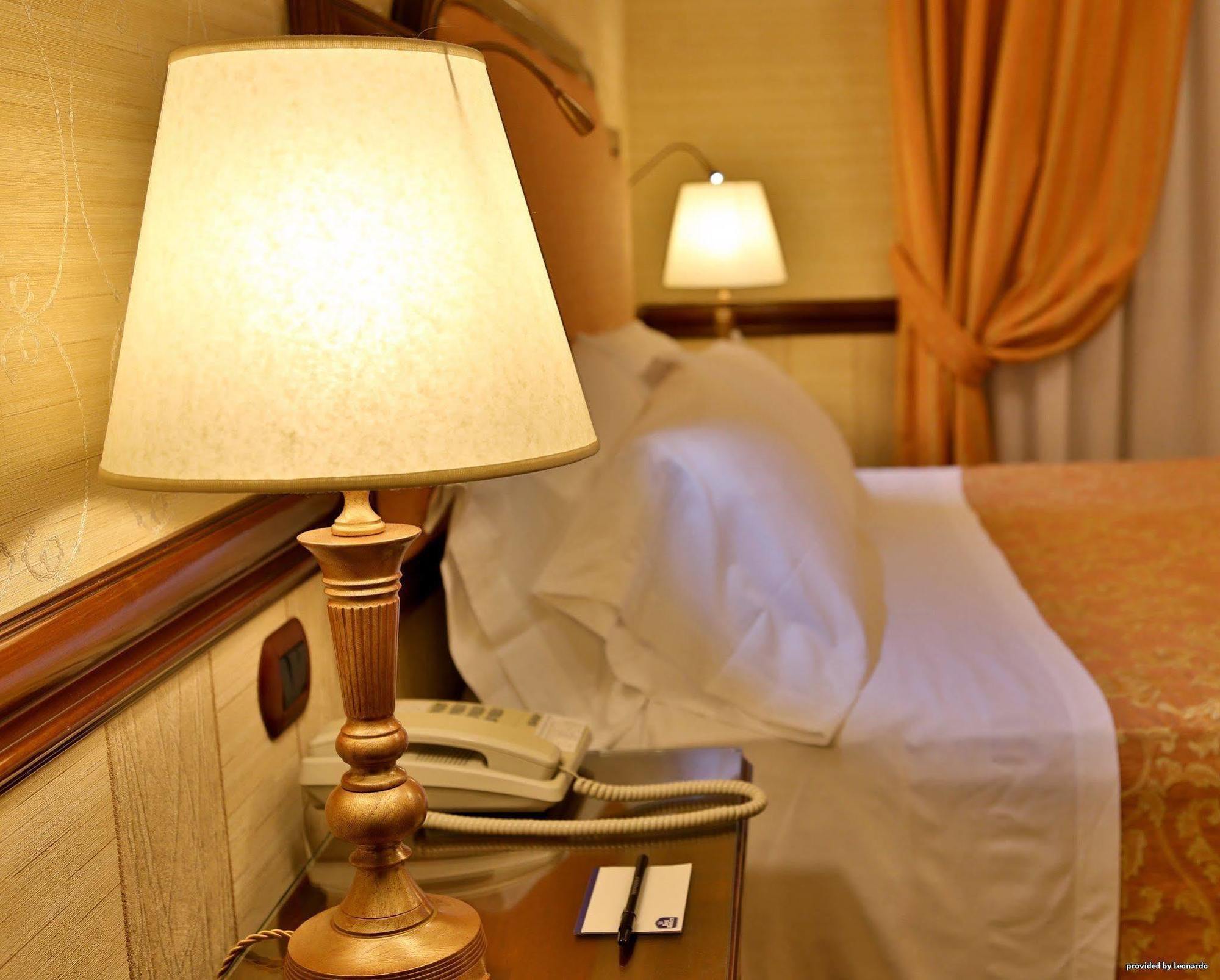 Phi Hotel Principe Cuneo Ngoại thất bức ảnh